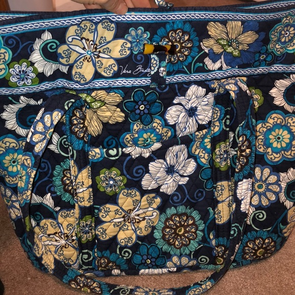 Vera Bradley bag - Picture 3 of 5